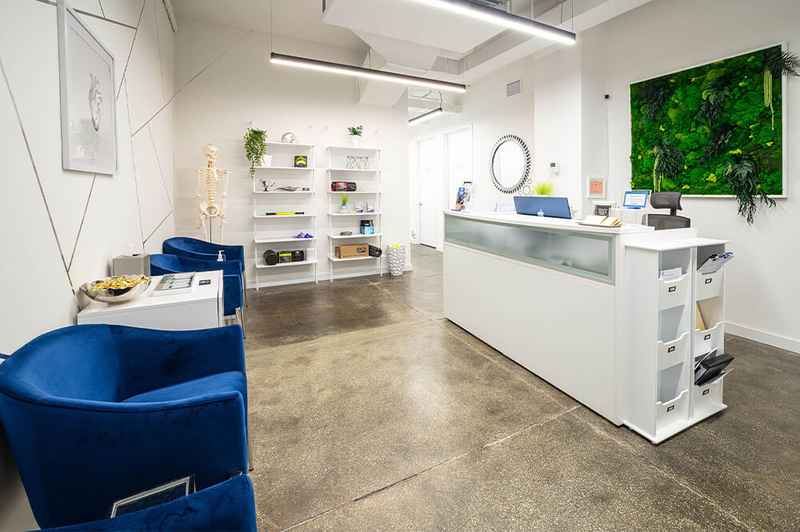 Body Mechanics NYC 54th Street massage therapy space